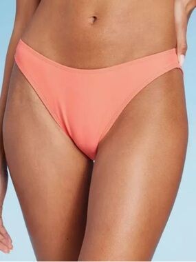 Shade & Shore Coral Low-Rise High-Leg Bikini Bottom, Size M, NWT
